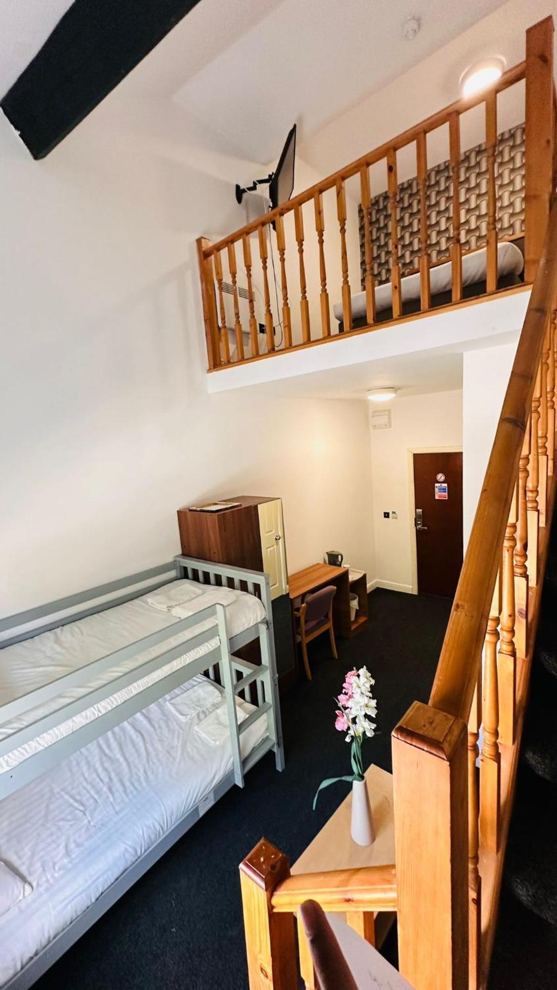 Imperial Salford Hotel Ngoại thất bức ảnh
