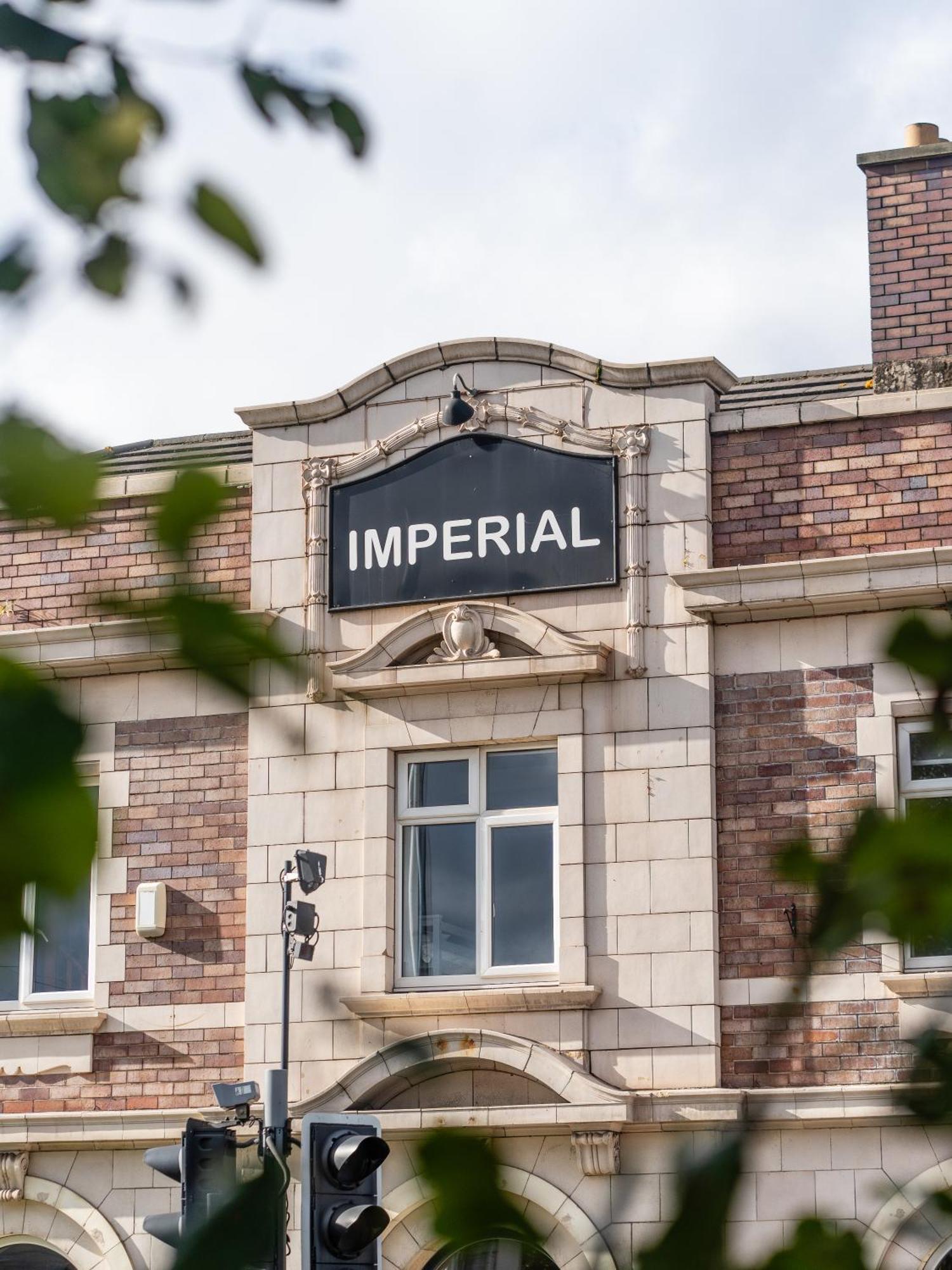 Imperial Salford Hotel Ngoại thất bức ảnh
